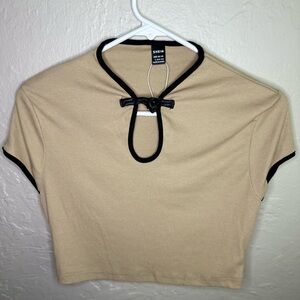 SHEIN Cream and Black Crop Top with Tie Front